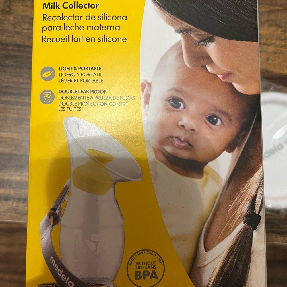 Medela Yellow and Clear Silicone Milk Collector